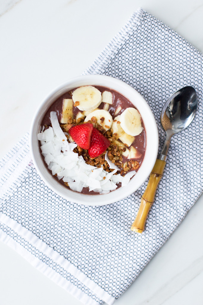 Homemade Acai Bowl Recipe