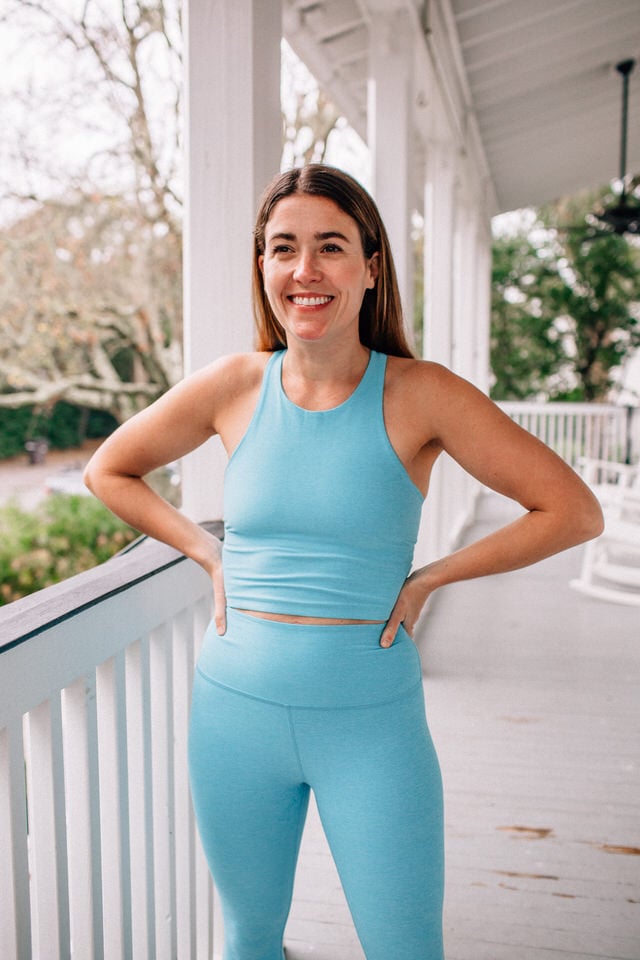 Teal Tank, Blue Spacedye Leggings, Grey Sneakers, and Grey