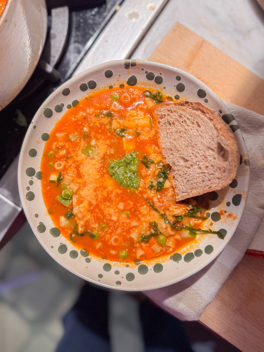 cozy fall soup recipes for the whole family, minestrone soup recipe